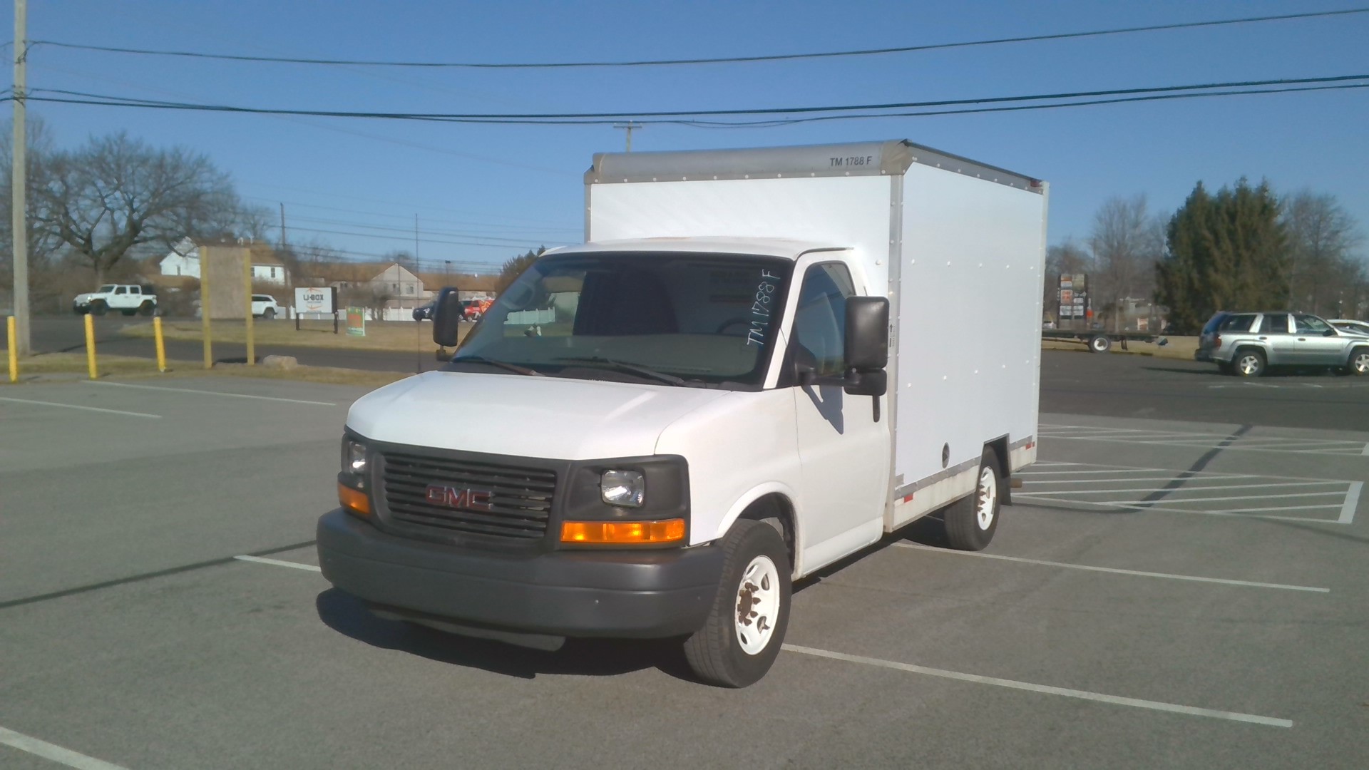 Used 2012 10 ' Box Truck for sale