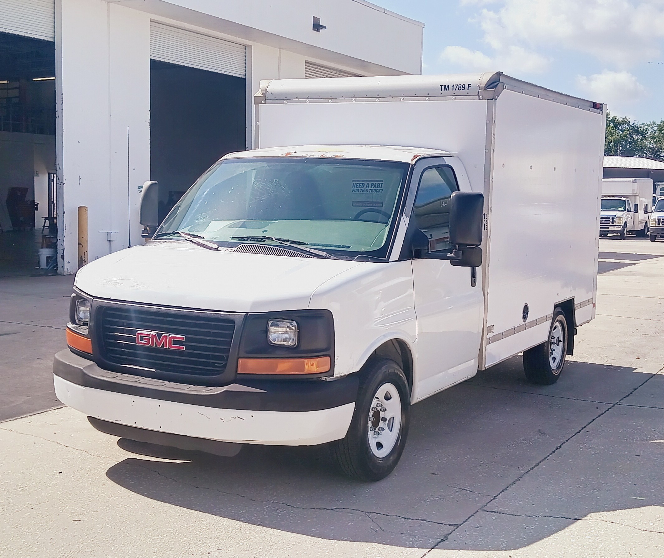 Used 2012 10 ' Box Truck for sale