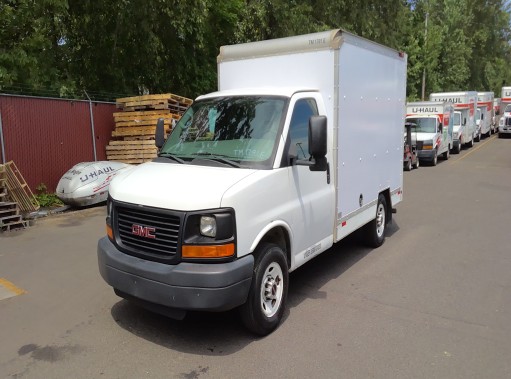 Used 2013 10 ' Box Truck for sale
