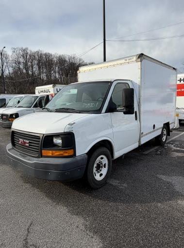 Used 2012 10 ' Box Truck for sale