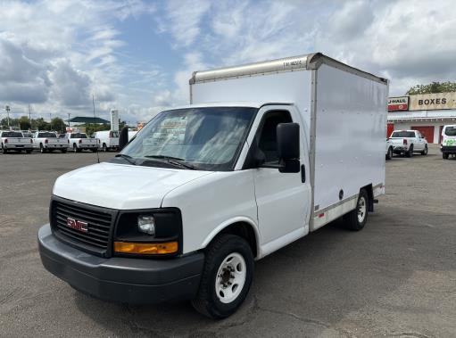 Used 2013 10 ' Box Truck for sale