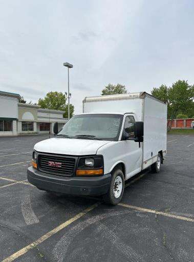 Used 2013 10 ' Box Truck for sale