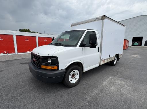 Used 2012 10 ' Box Truck for sale