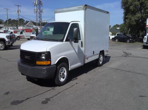 Used 2013 10 ' Box Truck for sale