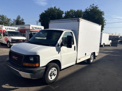 Used 2013 10 ' Box Truck for sale