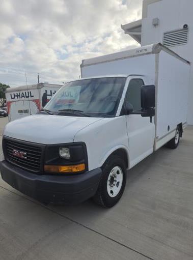 Used 2011 10 ' Box Truck for sale