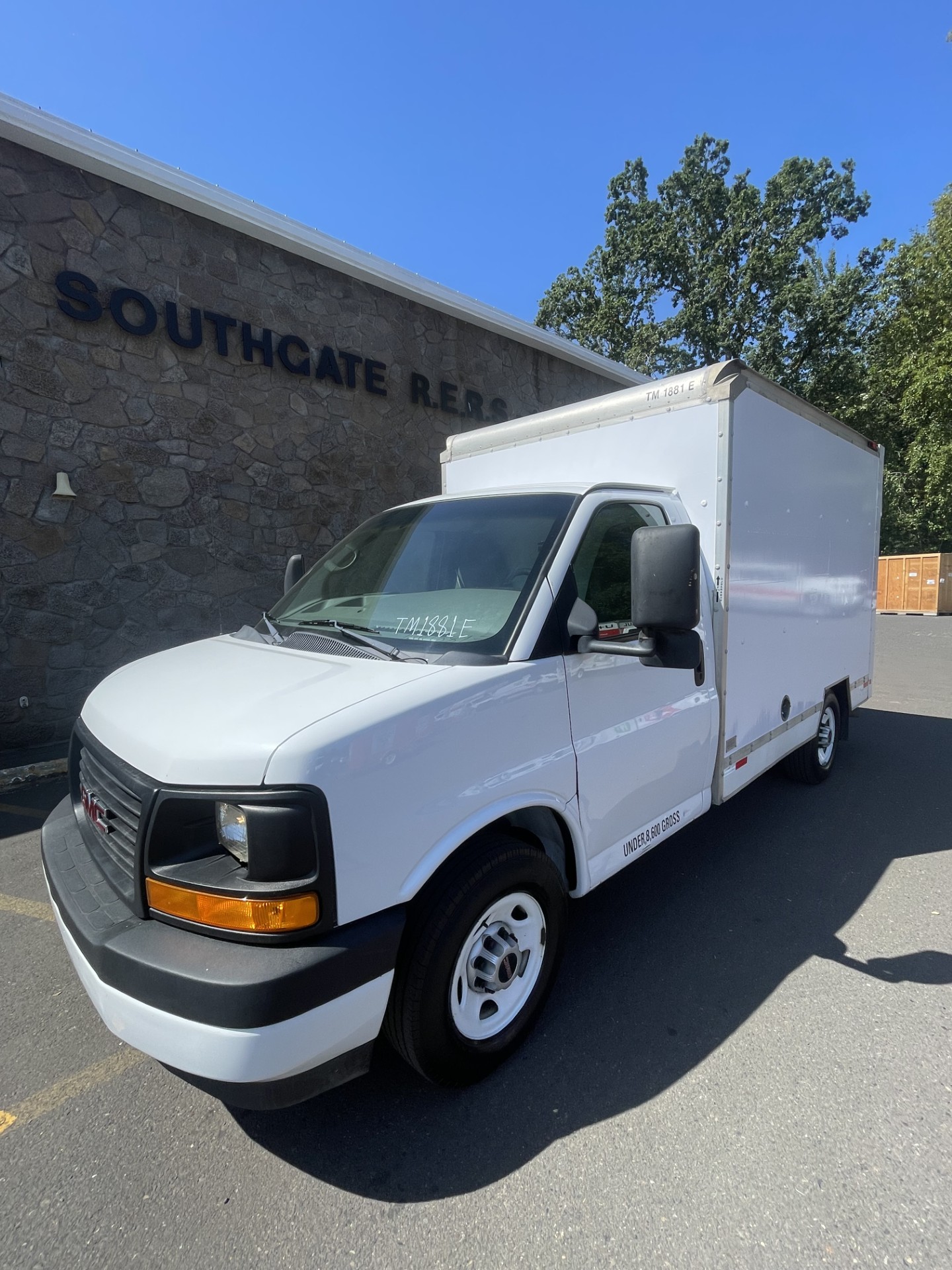 Used 2013 10 ' Box Truck for sale