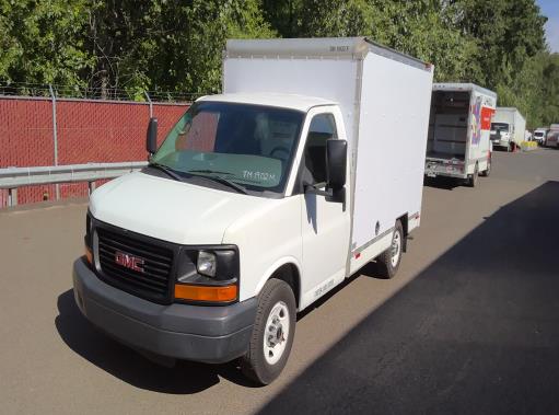 Used 2012 10 ' Box Truck for sale