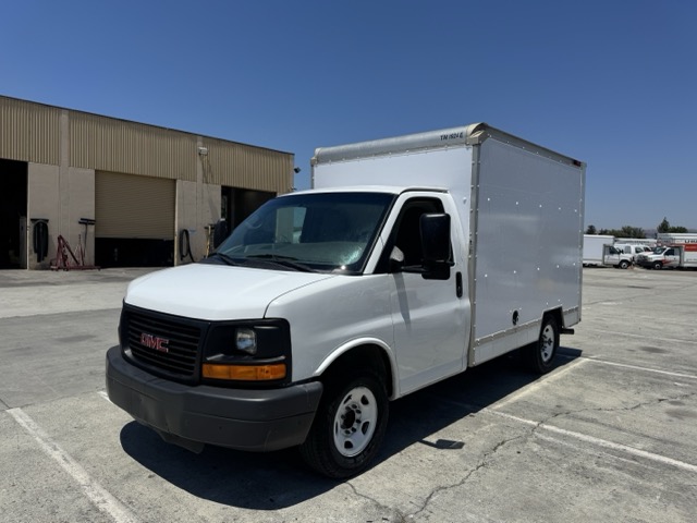 Used 2013 10 ' Box Truck for sale