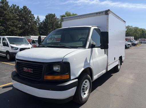 Used 2011 10 ' Box Truck for sale