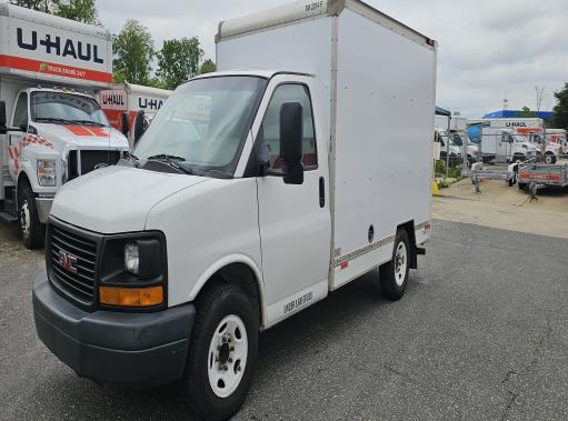 Used 2012 10 ' Box Truck for sale