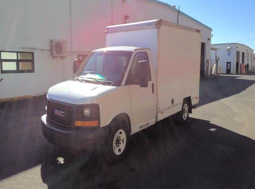 Used 2012 10 ' Box Truck for sale