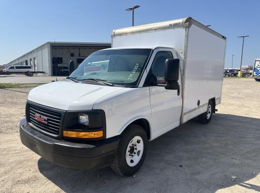 Used 2012 10 ' Box Truck for sale