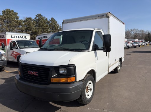 Used 2013 10 ' Box Truck for sale