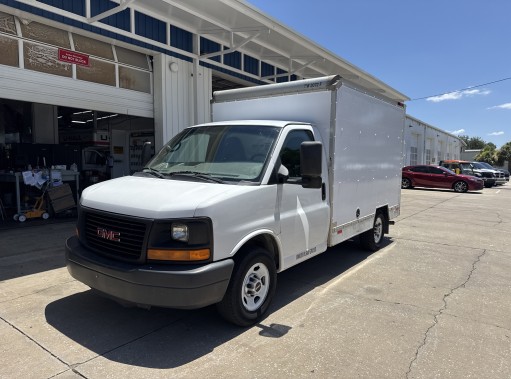 Used 2012 10 ' Box Truck for sale
