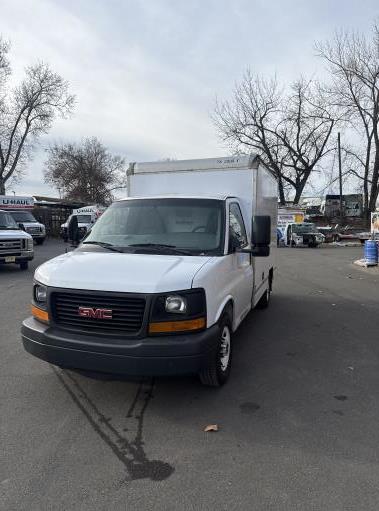 Used 2012 10 ' Box Truck for sale