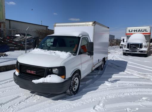 Used 2012 10 ' Box Truck for sale
