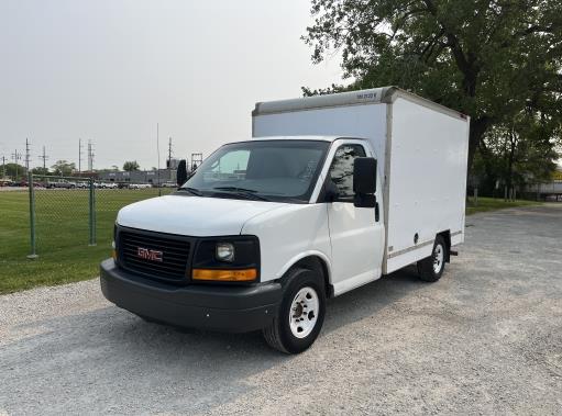 Used 2013 10 ' Box Truck for sale