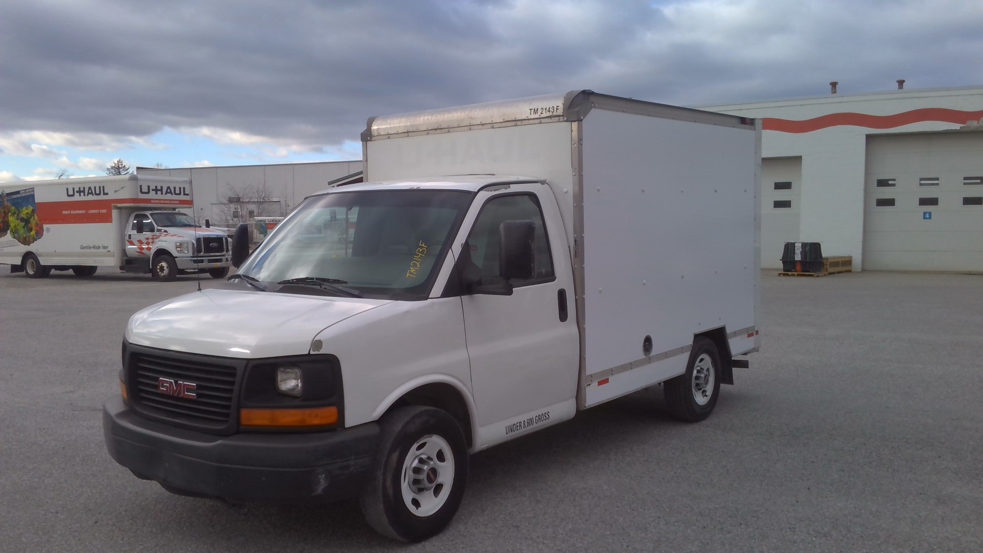 Used 2012 10 ' Box Truck for sale