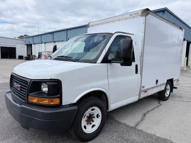 Used 2013 10 ' Box Truck for sale
