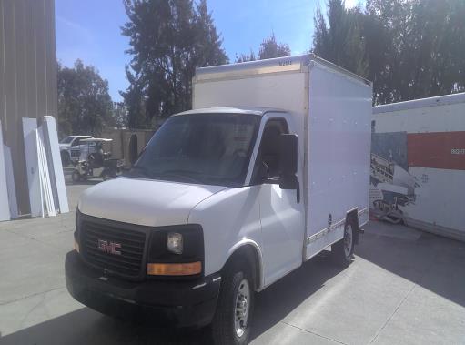 Used 2013 10 ' Box Truck for sale