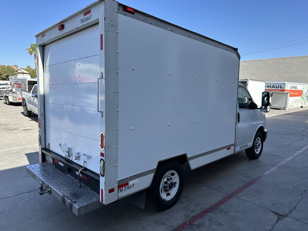 2012 10' Box Truck for Sale in North Las Vegas, NV 89084 | U-Haul Truck ...