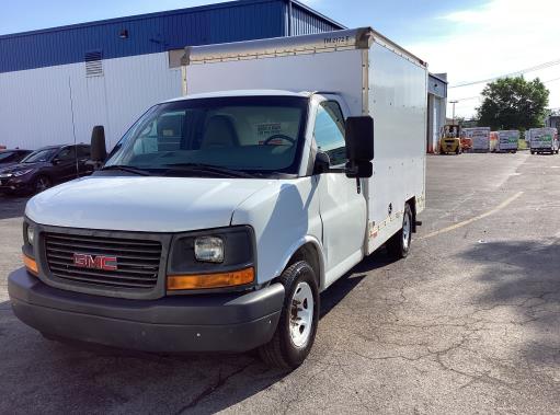 Used 2013 10 ' Box Truck for sale