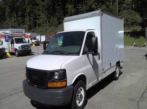 Used 2013 10 ' Box Truck for sale