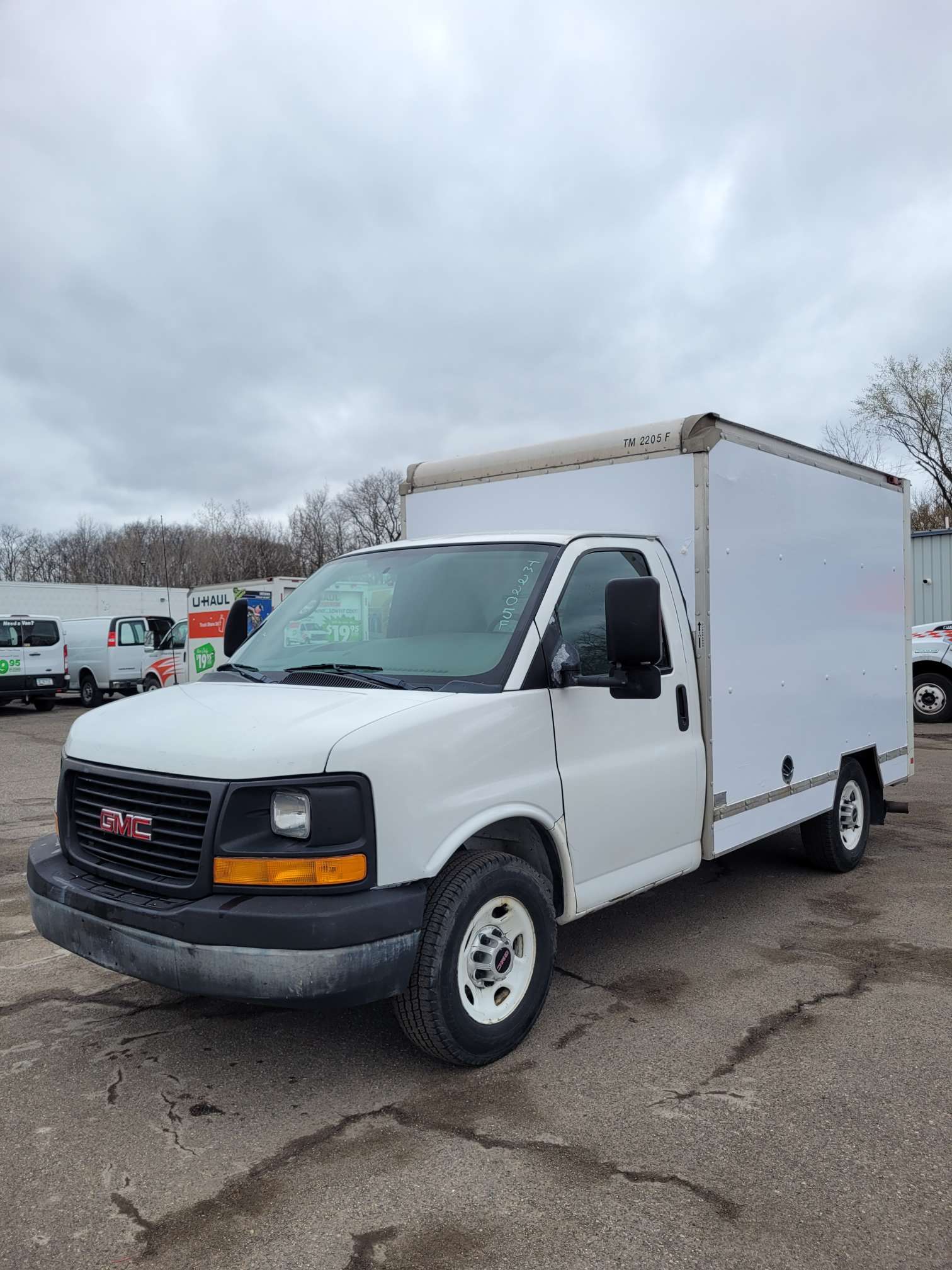Used 2012 10 ' Box Truck for sale