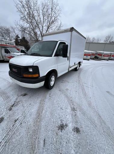 Used 2012 10 ' Box Truck for sale