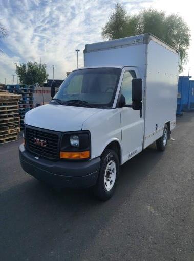 Used 2013 10 ' Box Truck for sale