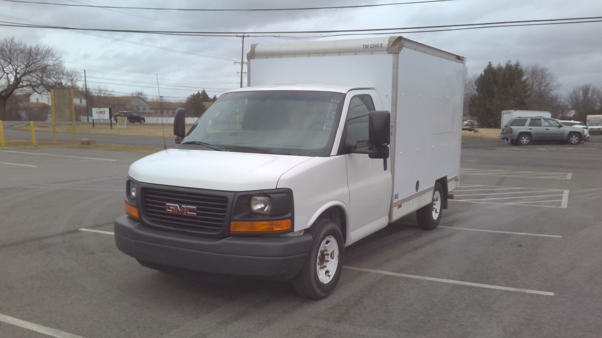 Used 2013 10 ' Box Truck for sale