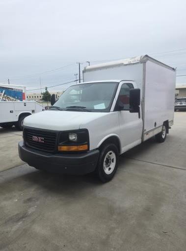 Used 2012 10 ' Box Truck for sale