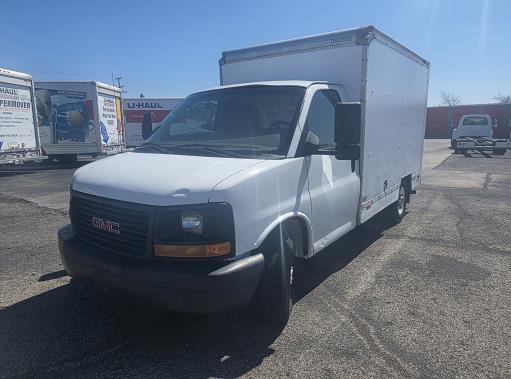 Used 2013 10 ' Box Truck for sale