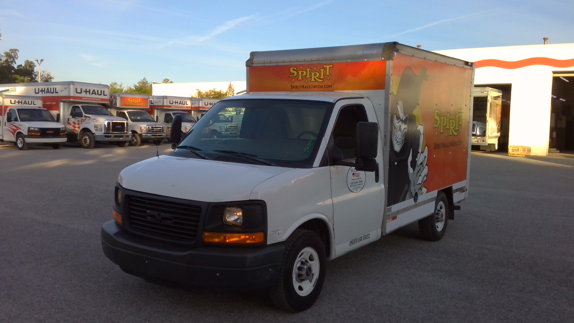 Used 2012 10 ' Box Truck for sale