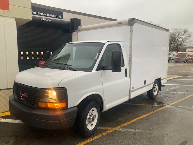 Used 2013 10 ' Box Truck for sale