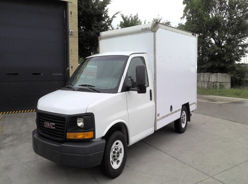 Used 2013 10 ' Box Truck for sale