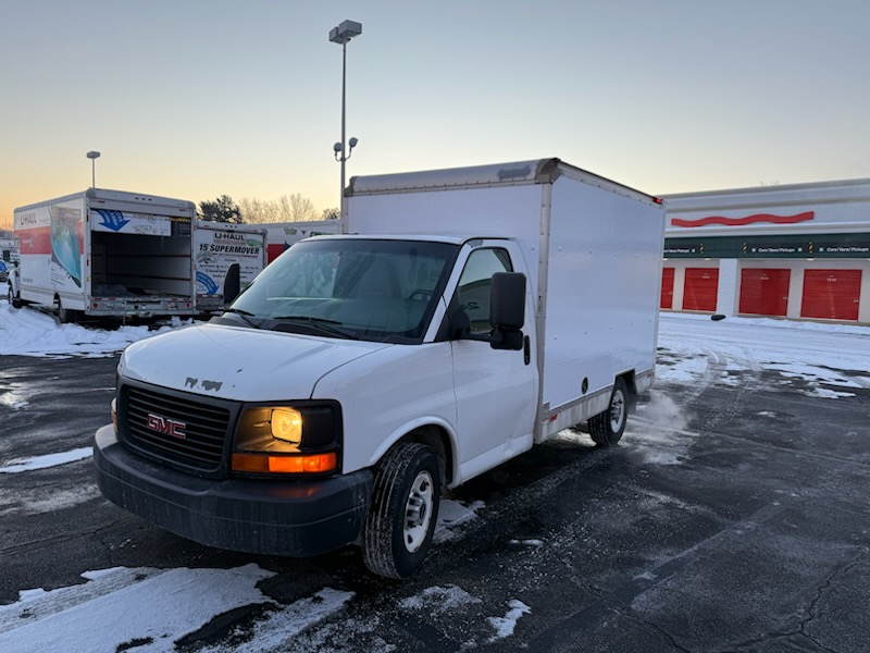 Used 2012 10 ' Box Truck for sale