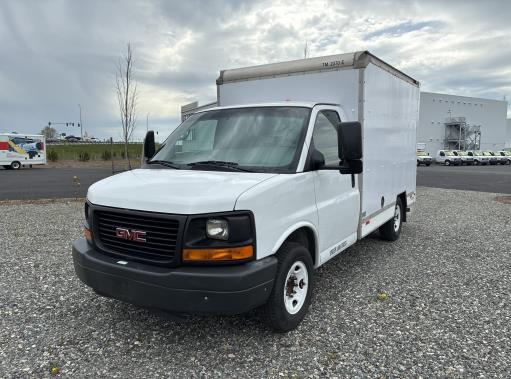 Used 2013 10 ' Box Truck for sale