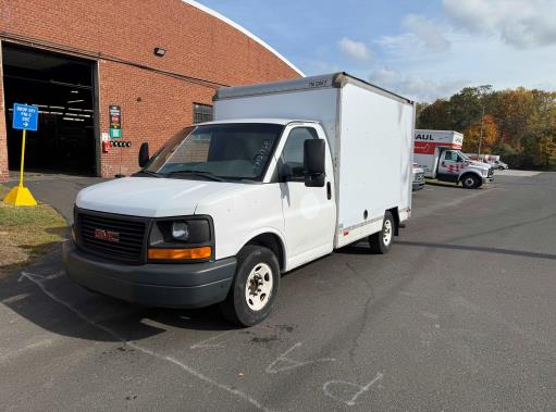 Used 2012 10 ' Box Truck for sale