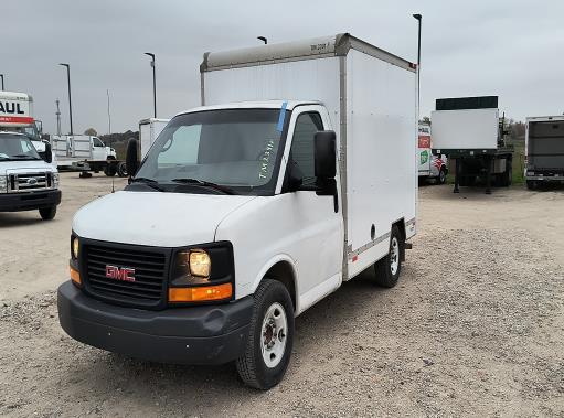 Used 2012 10 ' Box Truck for sale