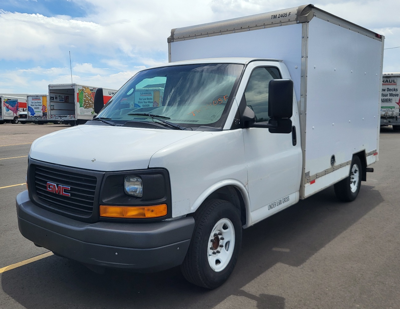 Used 2012 10 ' Box Truck for sale