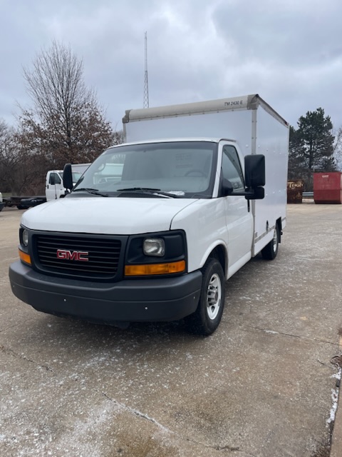 Used 2013 10 ' Box Truck for sale