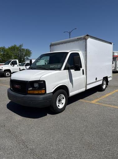 Used 2012 10 ' Box Truck for sale