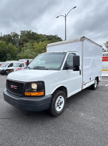 Used 2013 10 ' Box Truck for sale