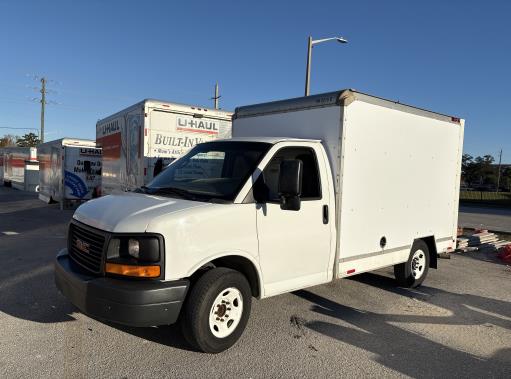 Used 2013 10 ' Box Truck for sale