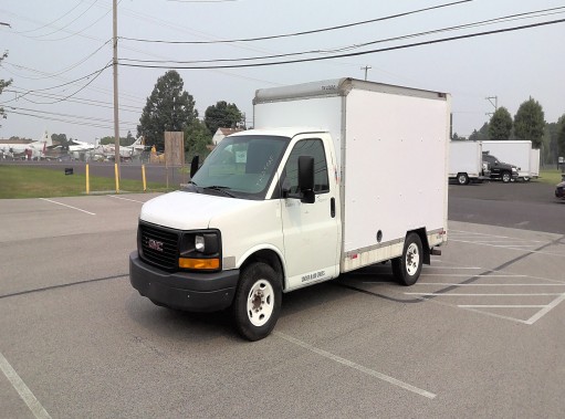 Used 2013 10 ' Box Truck for sale