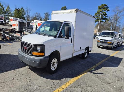 Used 2013 10 ' Box Truck for sale