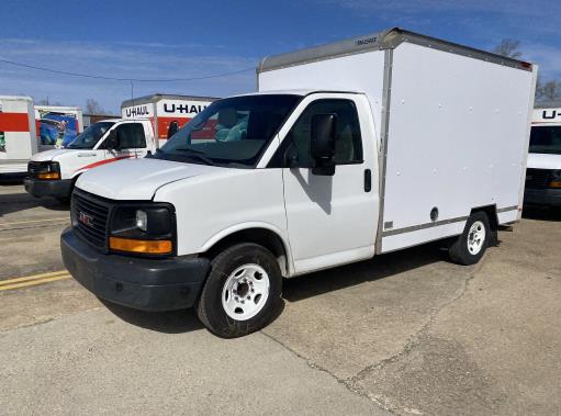 Used 2013 10 ' Box Truck for sale