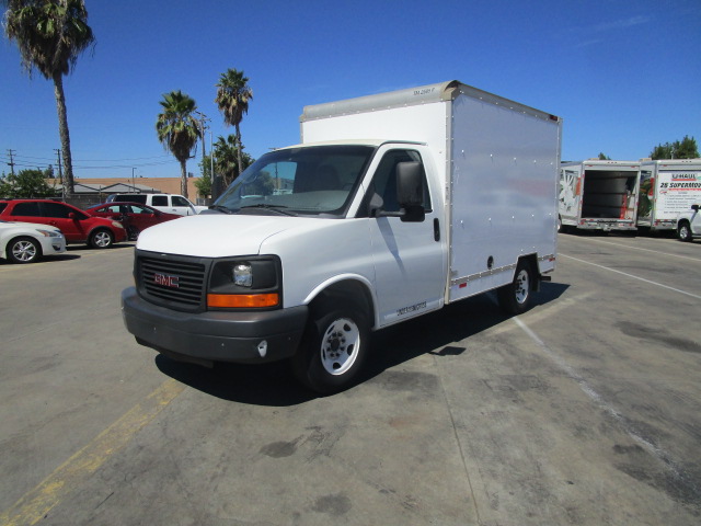 Used 2012 10 ' Box Truck for sale